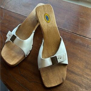 Dr. Scholls  White Wooden Sandal Sz. 10